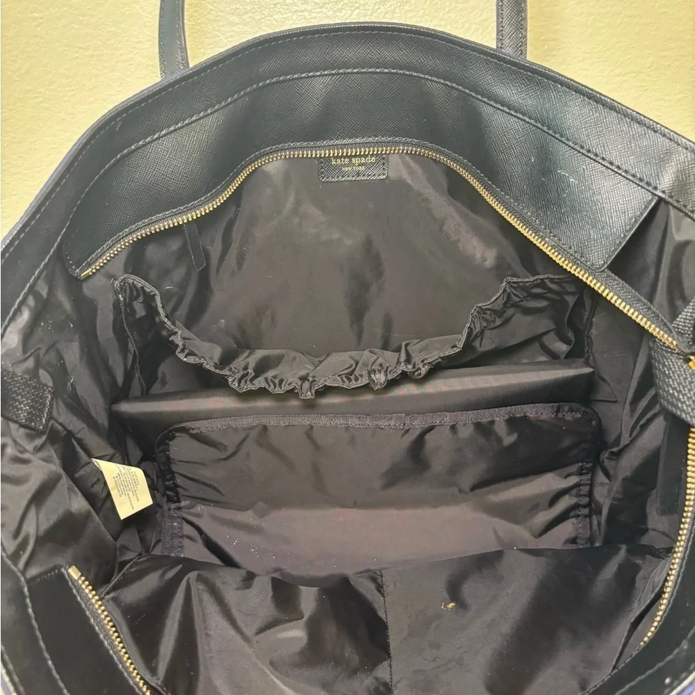 kate spade chic spacious